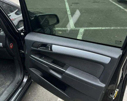 Опель Зафира, объемом двигателя 2.2 л и пробегом 198 тыс. км за 6600 $, фото 5 на Automoto.ua