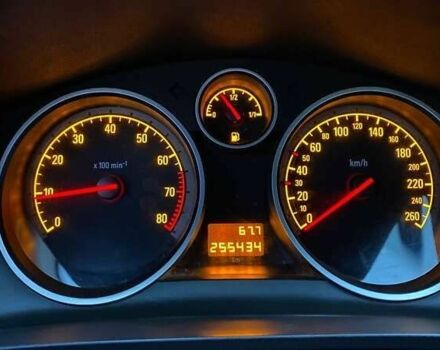 Опель Зафира, объемом двигателя 0 л и пробегом 255 тыс. км за 6000 $, фото 18 на Automoto.ua