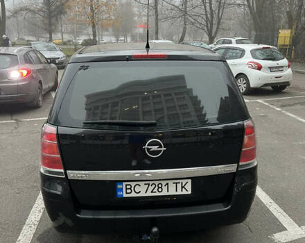 Опель Зафира, объемом двигателя 2.2 л и пробегом 198 тыс. км за 6600 $, фото 1 на Automoto.ua