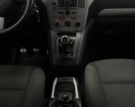 Опель Зафіра, об'ємом двигуна 0 л та пробігом 185 тис. км за 6600 $, фото 7 на Automoto.ua