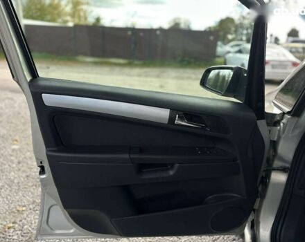 Опель Зафира, объемом двигателя 1.8 л и пробегом 261 тыс. км за 6900 $, фото 22 на Automoto.ua