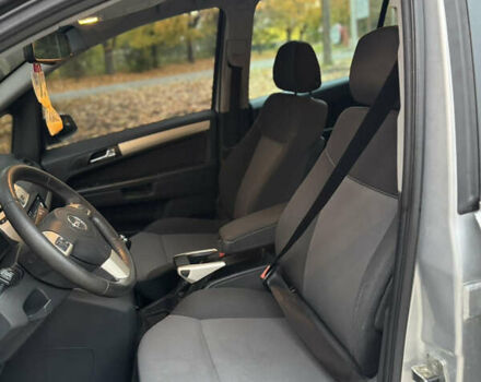 Опель Зафира 2008 в Ровно на Automoto.ua Опель Зафира, объемом двигателя 1.6 л и пробегом 218 тыс. км за 5550 $, фото 19 на Automoto.ua