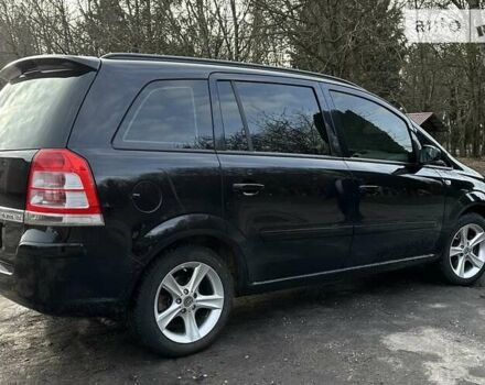 Опель Зафира, объемом двигателя 2.2 л и пробегом 235 тыс. км за 5500 $, фото 2 на Automoto.ua