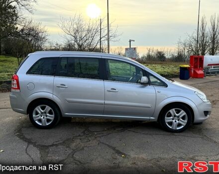 Опель Зафира, объемом двигателя 1.7 л и пробегом 200 тыс. км за 7000 $, фото 5 на Automoto.ua
