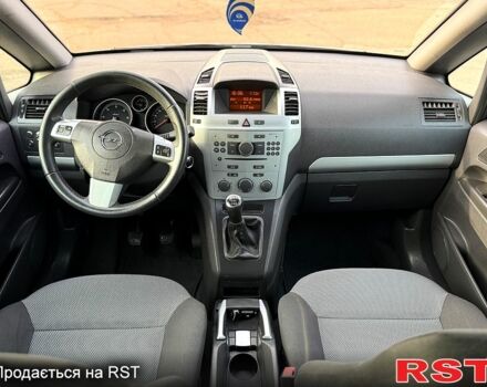 Опель Зафира, объемом двигателя 1.7 л и пробегом 200 тыс. км за 7000 $, фото 11 на Automoto.ua