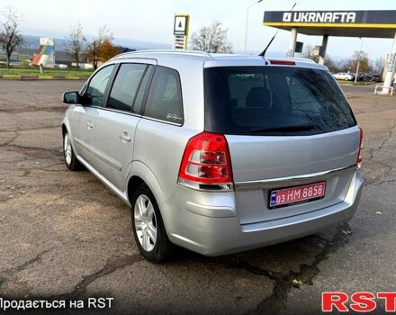 Опель Зафира, объемом двигателя 1.7 л и пробегом 200 тыс. км за 7000 $, фото 4 на Automoto.ua