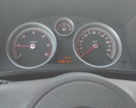 Опель Зафира, объемом двигателя 0 л и пробегом 238 тыс. км за 6000 $, фото 18 на Automoto.ua