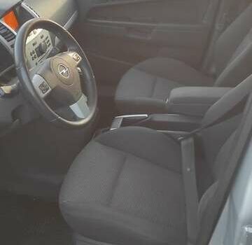 Опель Зафира, объемом двигателя 0 л и пробегом 238 тыс. км за 6000 $, фото 17 на Automoto.ua