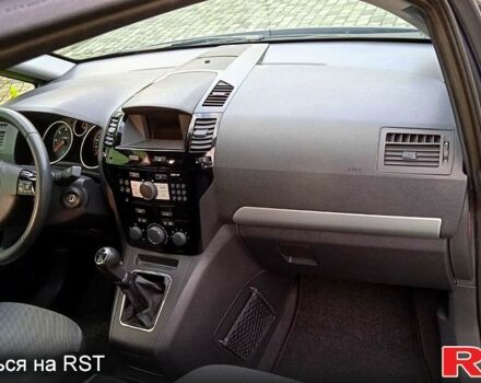 Опель Зафира, объемом двигателя 1.9 л и пробегом 213 тыс. км за 7600 $, фото 3 на Automoto.ua