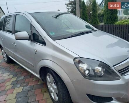 Опель Зафира, объемом двигателя 1.7 л и пробегом 245 тыс. км за 7500 $, фото 14 на Automoto.ua