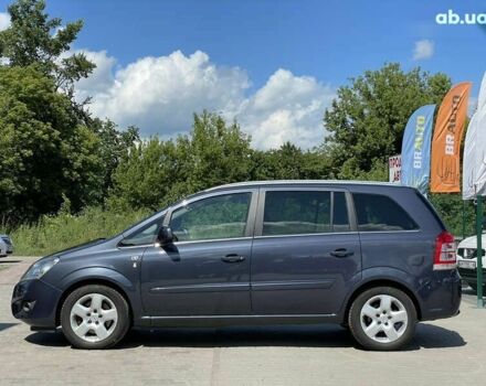 Опель Зафира, объемом двигателя 2.2 л и пробегом 100 тыс. км за 8555 $, фото 11 на Automoto.ua