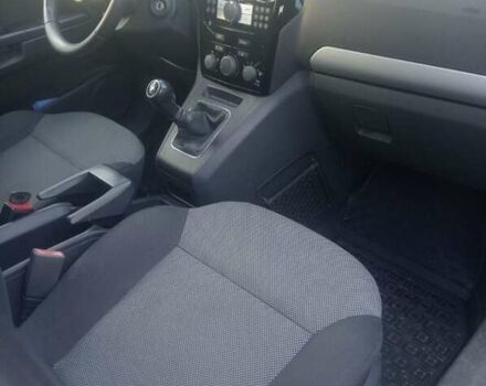Опель Зафира, объемом двигателя 0 л и пробегом 232 тыс. км за 6600 $, фото 14 на Automoto.ua