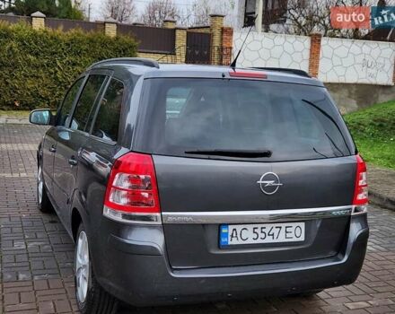 Опель Зафира, объемом двигателя 1.7 л и пробегом 243 тыс. км за 5400 $, фото 9 на Automoto.ua