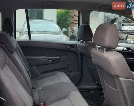 Опель Зафира, объемом двигателя 1.7 л и пробегом 243 тыс. км за 5400 $, фото 24 на Automoto.ua