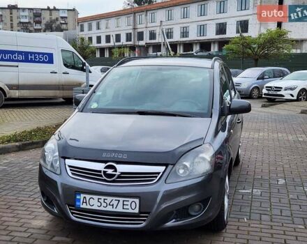 Опель Зафира, объемом двигателя 1.7 л и пробегом 243 тыс. км за 5400 $, фото 1 на Automoto.ua