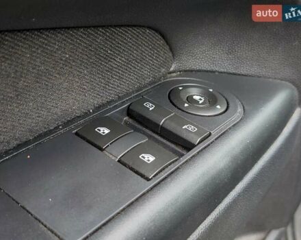 Опель Зафира, объемом двигателя 1.7 л и пробегом 243 тыс. км за 5400 $, фото 15 на Automoto.ua