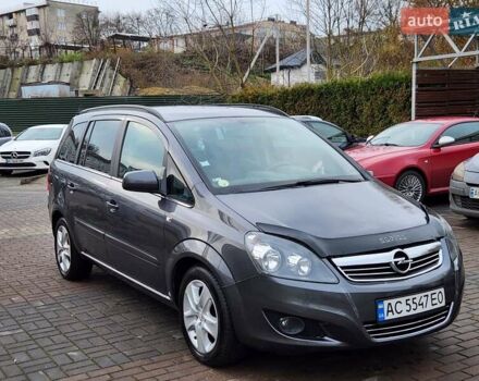 Опель Зафира, объемом двигателя 1.7 л и пробегом 243 тыс. км за 5400 $, фото 4 на Automoto.ua