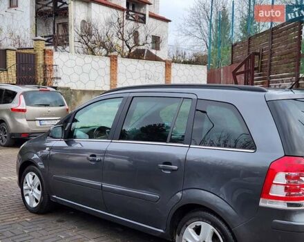 Опель Зафира, объемом двигателя 1.7 л и пробегом 243 тыс. км за 5400 $, фото 11 на Automoto.ua