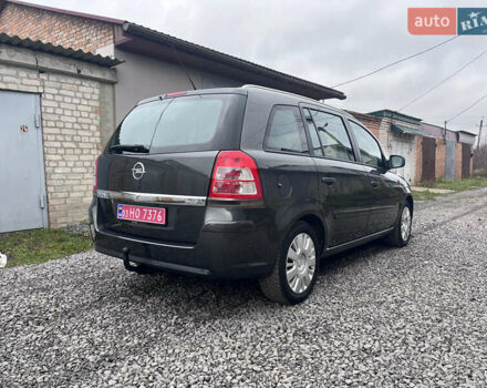 Опель Зафира, объемом двигателя 1.6 л и пробегом 173 тыс. км за 7200 $, фото 9 на Automoto.ua