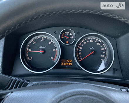 Опель Зафіра, об'ємом двигуна 1.7 л та пробігом 212 тис. км за 7000 $, фото 16 на Automoto.ua