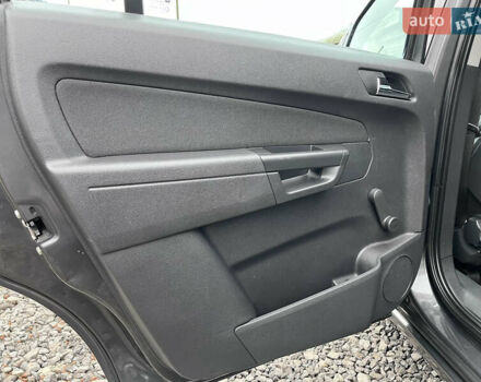 Опель Зафира, объемом двигателя 1.6 л и пробегом 173 тыс. км за 7200 $, фото 43 на Automoto.ua