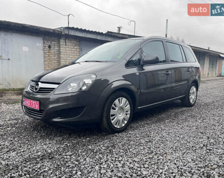 Опель Зафира, объемом двигателя 1.6 л и пробегом 173 тыс. км за 7200 $, фото 16 на Automoto.ua