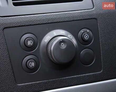 Опель Зафира, объемом двигателя 0 л и пробегом 195 тыс. км за 8300 $, фото 24 на Automoto.ua