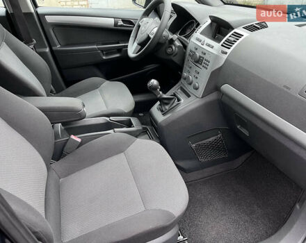 Опель Зафира, объемом двигателя 1.6 л и пробегом 173 тыс. км за 7200 $, фото 46 на Automoto.ua