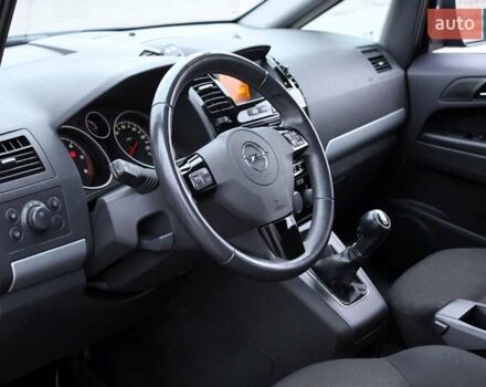 Опель Зафира, объемом двигателя 0 л и пробегом 195 тыс. км за 8300 $, фото 23 на Automoto.ua