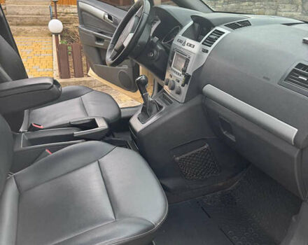 Опель Зафира, объемом двигателя 1.7 л и пробегом 208 тыс. км за 6500 $, фото 15 на Automoto.ua