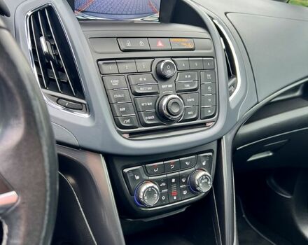 Опель Зафира 2013 в Днепре (Днепропетровске) на Automoto.ua Опель Зафира, объемом двигателя 2 л и пробегом 199 тыс. км за 11999 $, фото 9 на Automoto.ua