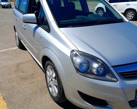 Опель Зафира 2014 в Харькове на Automoto.ua Опель Зафира, объемом двигателя 17 л и пробегом 256 тыс. км за 7900 $, фото 6 на Automoto.ua