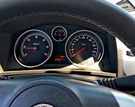 Опель Зафира 2014 в Харькове на Automoto.ua Опель Зафира, объемом двигателя 17 л и пробегом 256 тыс. км за 7900 $, фото 1 на Automoto.ua