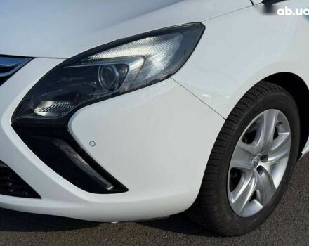 Опель Зафіра, об'ємом двигуна 2 л та пробігом 275 тис. км за 8190 $, фото 4 на Automoto.ua