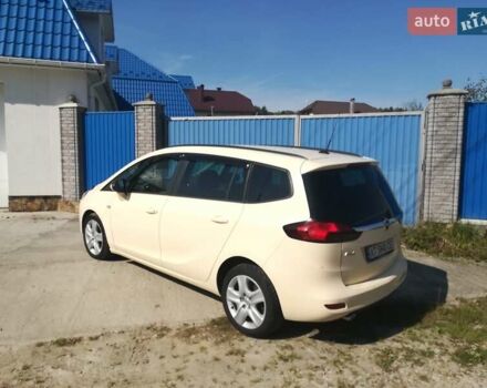 Опель Зафира, объемом двигателя 2 л и пробегом 425 тыс. км за 9150 $, фото 7 на Automoto.ua