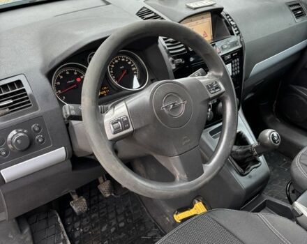 Опель Зафира, объемом двигателя 0 л и пробегом 246 тыс. км за 4200 $, фото 1 на Automoto.ua