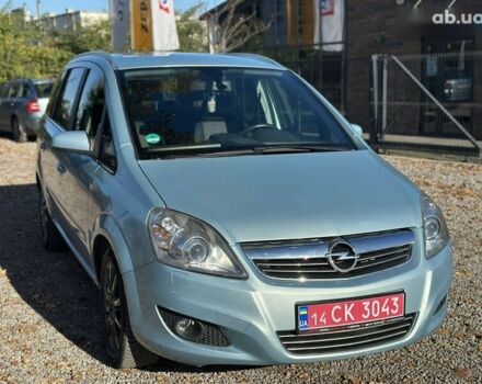 Опель Зафира, объемом двигателя 1.6 л и пробегом 225 тыс. км за 6800 $, фото 1 на Automoto.ua