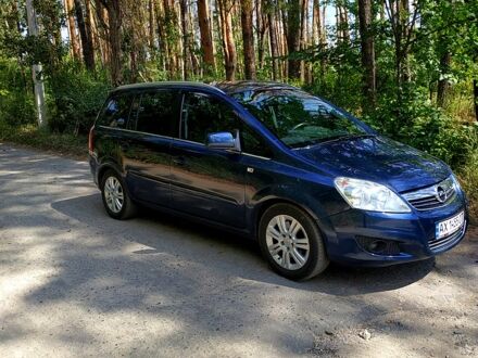 Опель Зафира, объемом двигателя 1.7 л и пробегом 253 тыс. км за 7300 $, фото 1 на Automoto.ua