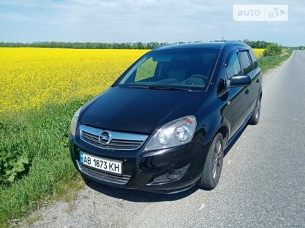 Опель Зафіра 2011 у Вінниці на Automoto.ua Опель Зафіра, об'ємом двигуна 1.8 л та пробігом 177 тис. км за 8050 $, фото 1 на Automoto.ua
