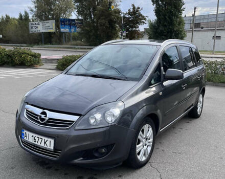 Опель Зафира, объемом двигателя 1.7 л и пробегом 248 тыс. км за 7999 $, фото 1 на Automoto.ua