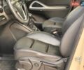 Желтый Опель Зафира, объемом двигателя 1.6 л и пробегом 150 тыс. км за 6450 $, фото 58 на Automoto.ua