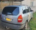 Сірий Опель Зафіра, об'ємом двигуна 1.6 л та пробігом 317 тис. км за 3700 $, фото 3 на Automoto.ua