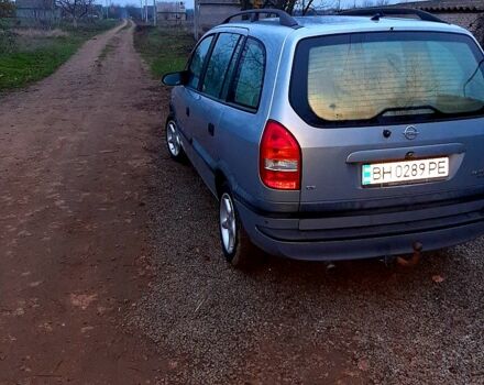 Серый Опель Зафира, объемом двигателя 1.6 л и пробегом 283 тыс. км за 2450 $, фото 2 на Automoto.ua