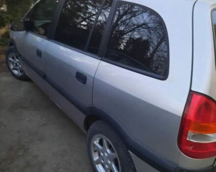 Серый Опель Зафира, объемом двигателя 0 л и пробегом 309 тыс. км за 2550 $, фото 2 на Automoto.ua