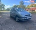 Серый Опель Зафира, объемом двигателя 1.8 л и пробегом 345 тыс. км за 2000 $, фото 1 на Automoto.ua
