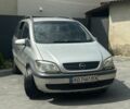 Серый Опель Зафира, объемом двигателя 1.6 л и пробегом 296 тыс. км за 2900 $, фото 1 на Automoto.ua