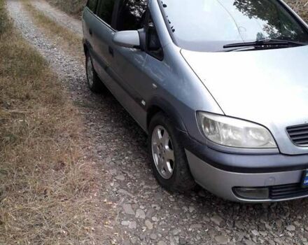 Сірий Опель Зафіра, об'ємом двигуна 2 л та пробігом 200 тис. км за 3200 $, фото 4 на Automoto.ua