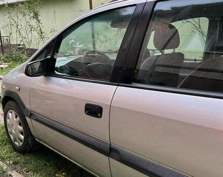 Серый Опель Зафира, объемом двигателя 1.8 л и пробегом 424 тыс. км за 3200 $, фото 5 на Automoto.ua