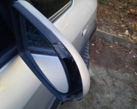 Серый Опель Зафира, объемом двигателя 0 л и пробегом 309 тыс. км за 2550 $, фото 4 на Automoto.ua