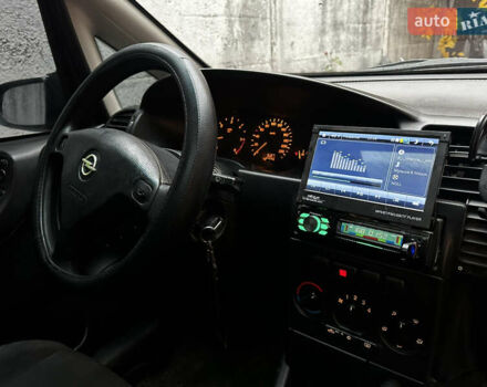 Серый Опель Зафира, объемом двигателя 2 л и пробегом 320 тыс. км за 4250 $, фото 7 на Automoto.ua